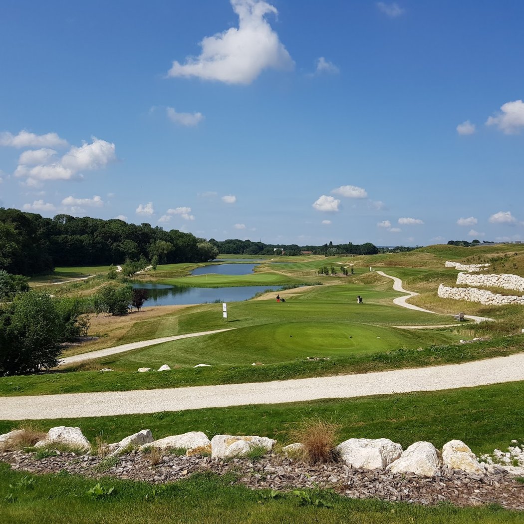 The Green Valley 2